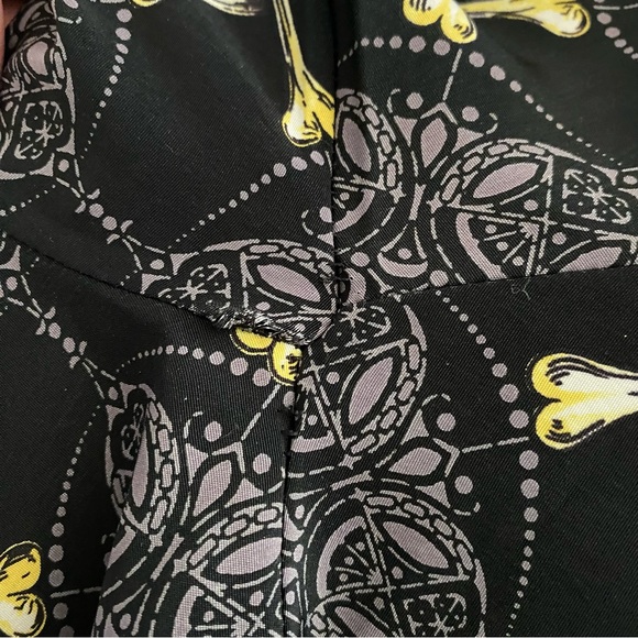 Vintage Sideout Flaming skulls and crossbones all-over print black, S - Picture 7 of 8